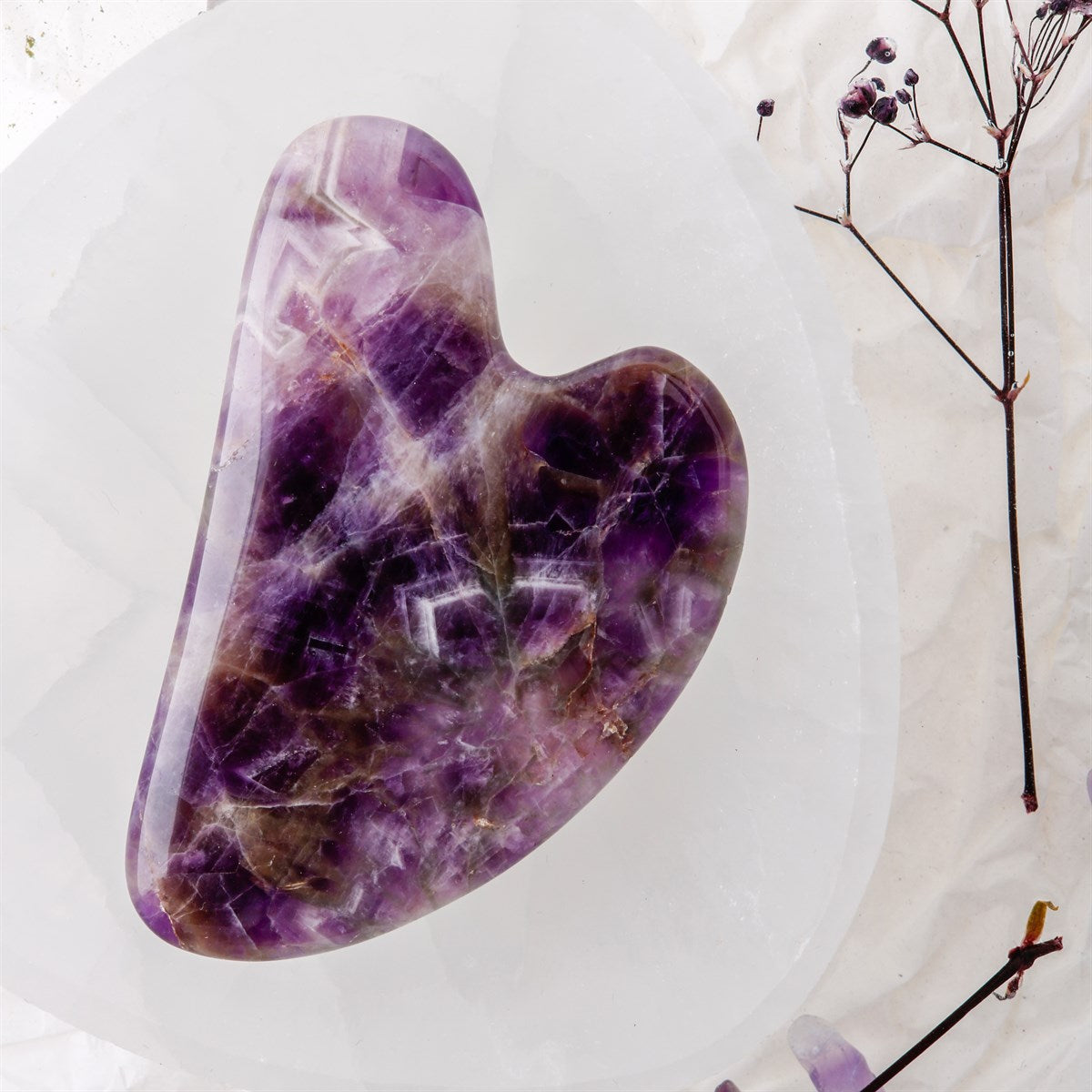 Amethyst Stone Gua Sha Gesichtsmassagestein mit Herz