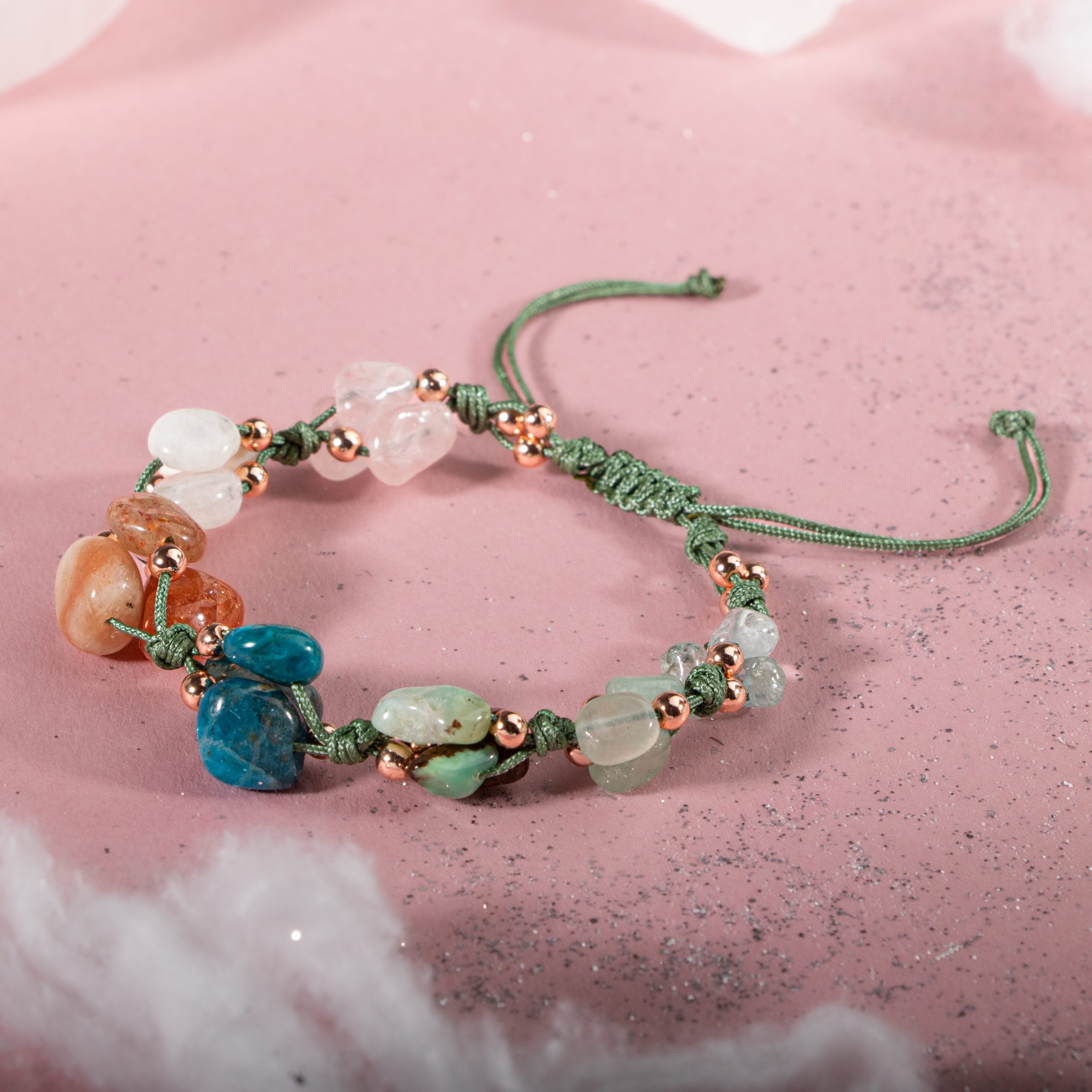 Bracciale Bilancia Aquamarine, pietra di luna, pietra solare, chrysoprase, apatite blu, quarzo rosa, aventur verde