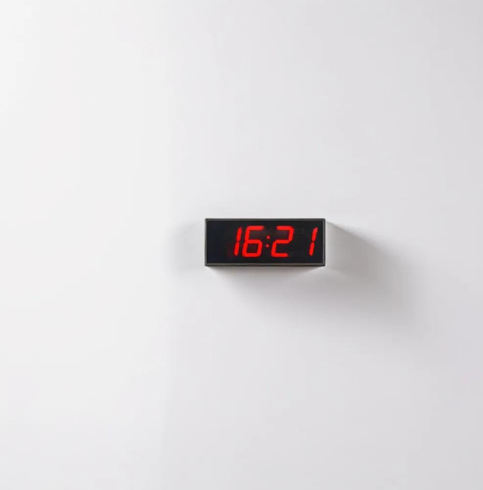 Horloge de mur et de bureau à LED numérique avec degré - Rouge (dimension de boîtier: 15x37 cm)