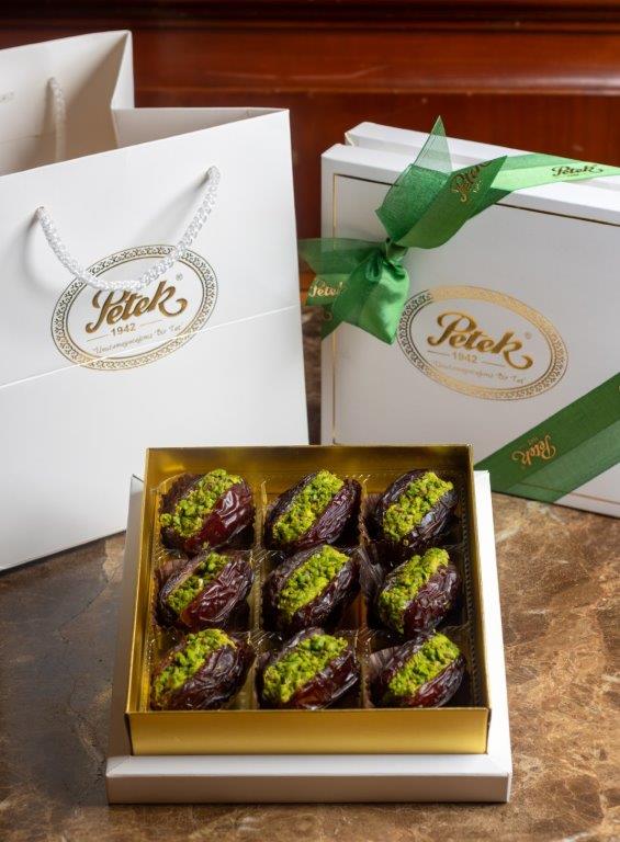 Petek 1942 Pistachio Cream and Kadayif Filled Dates 350g