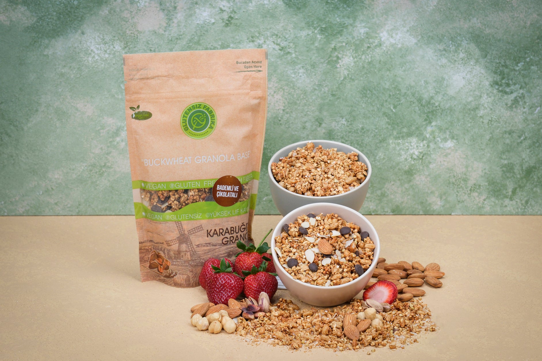 Gluten sans gluten avoine et sarrasin Granola 300 grammes (amande et chocolat)