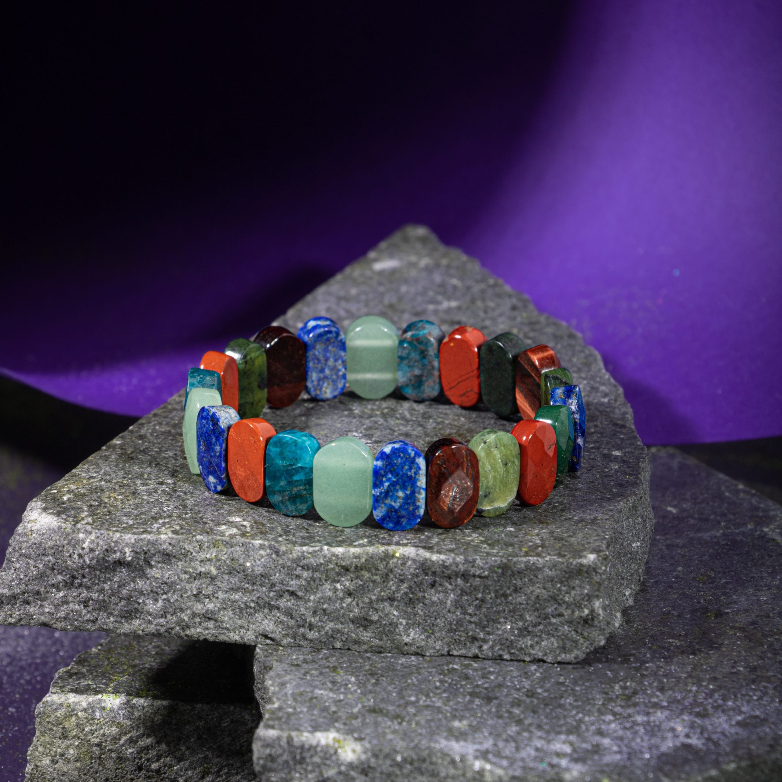 Brazalete taurus hielo azul apatita, dragón jasper, jasper, lapis lazuli, aventurina verde, jade