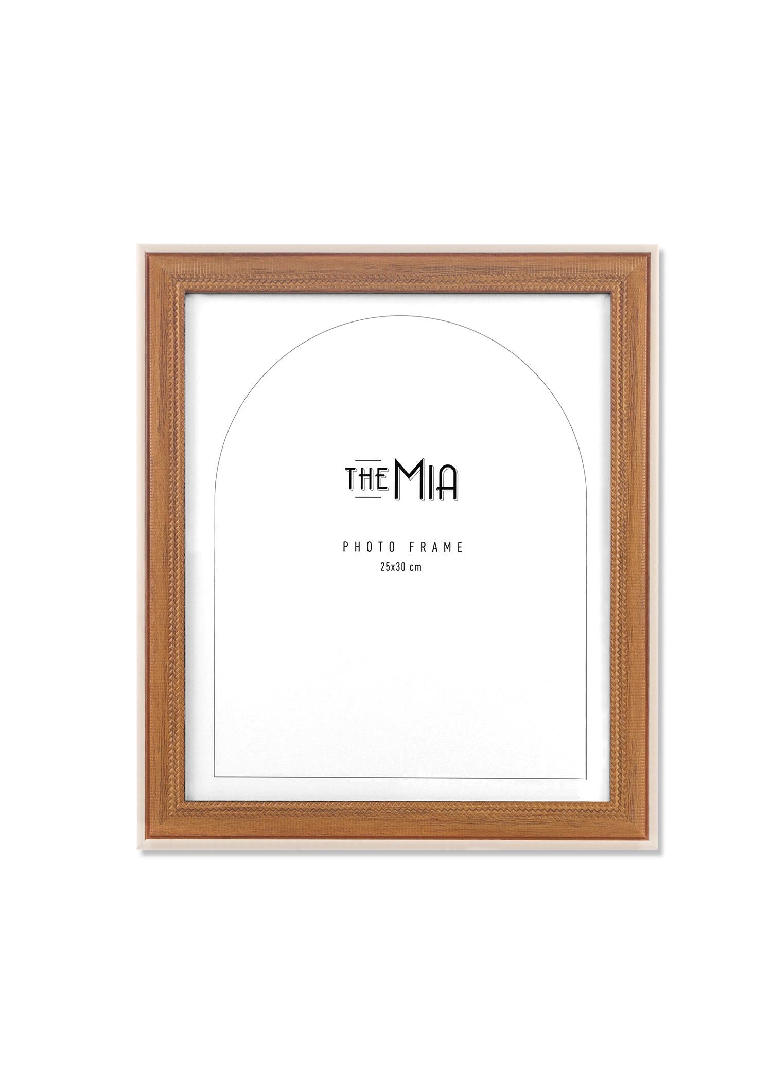 Retrato Photo Frame Cream 30x25 cm