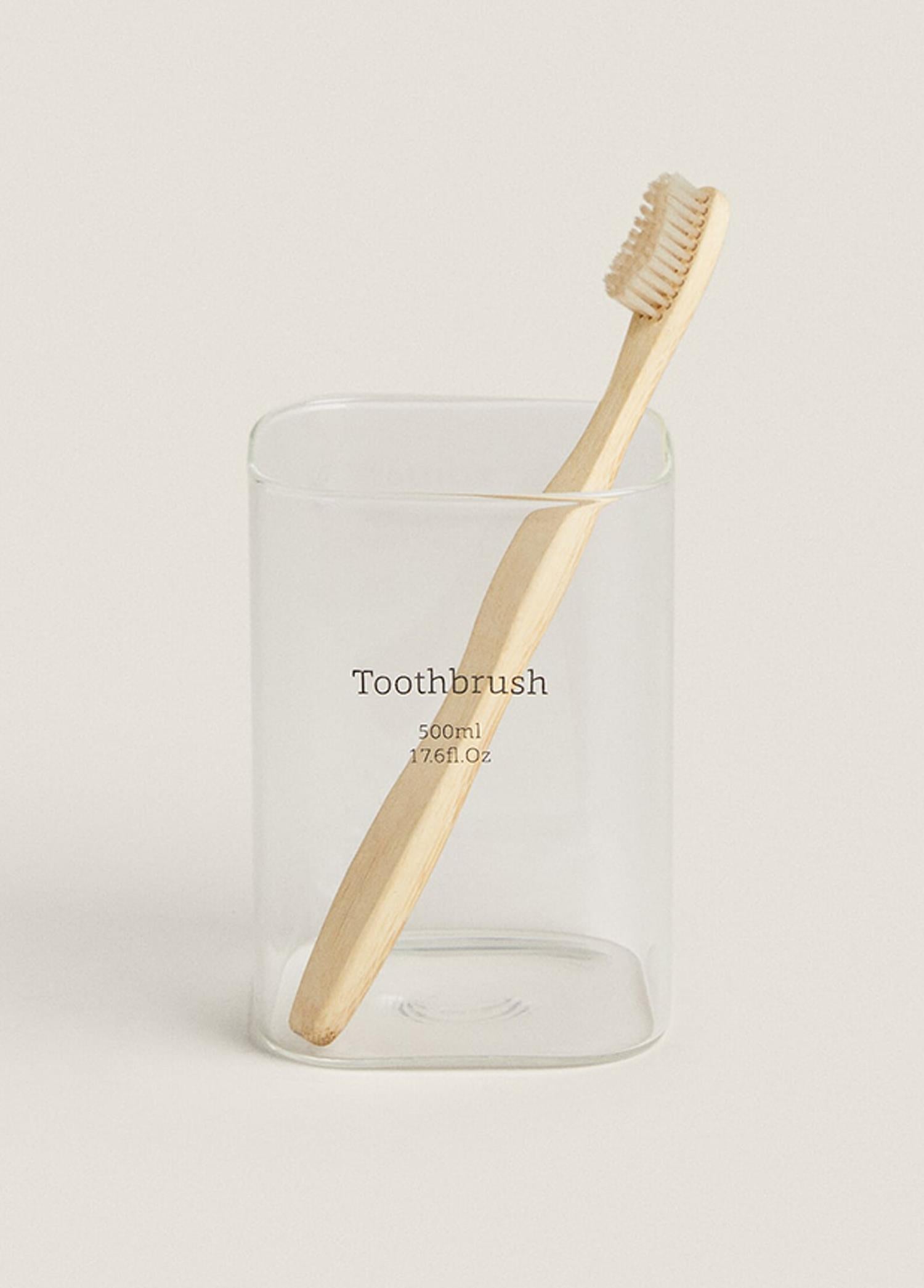 Clear Toothbrush Holder 8x11 cm