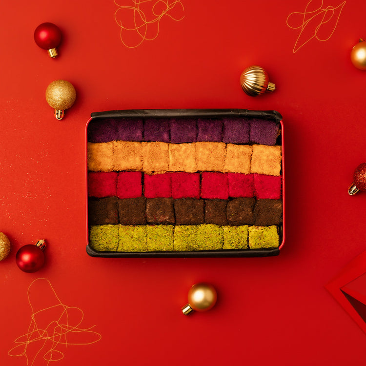 Gold Lux Box Mixed Baklava Turkish Delight - 450g (15.87 oz) - Exporgin | Türkiye Comes to You