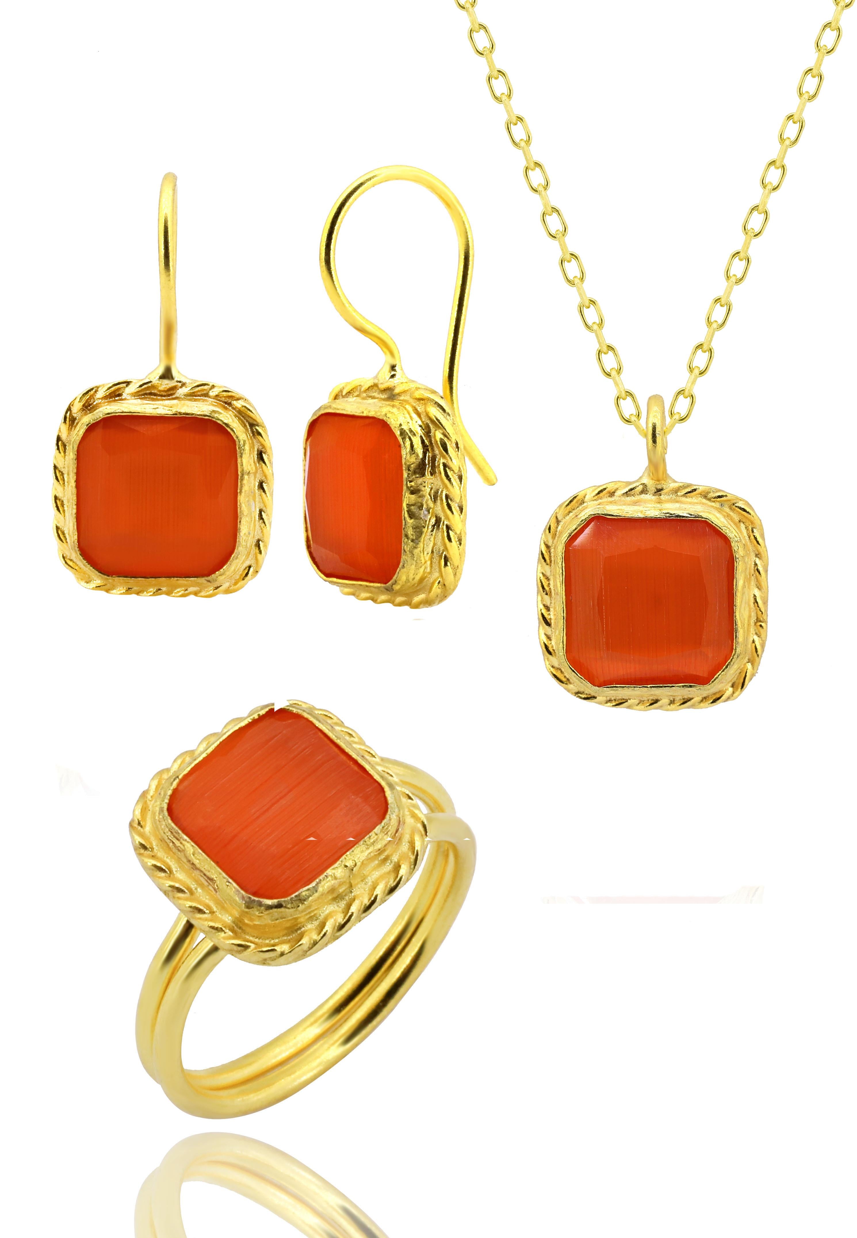 Serie Sunstone: anello regolabile a taglio quadrato arancione, triplo set da donna a placcatura dorata 22k con 925 catene in argento sterling