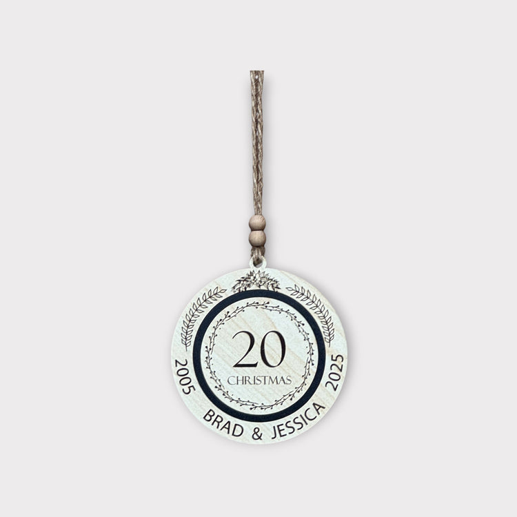 Hippodeco Personalized 20th Anniversary Wooden Christmas Ornament - Custom Name - Exporgin | Türkiye Comes to You
