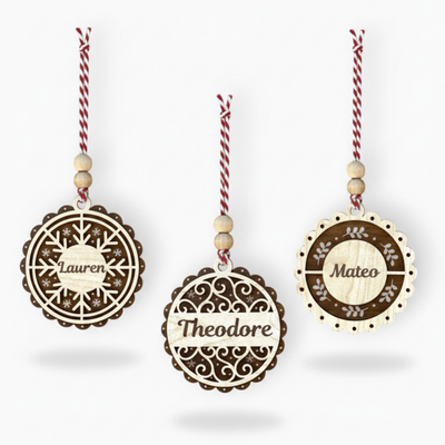 Hippodeco Personalized Wooden Christmas Tree Ornament - Custom Name and Three Different Frame Designs - Exporgin | Türkiye Comes to You