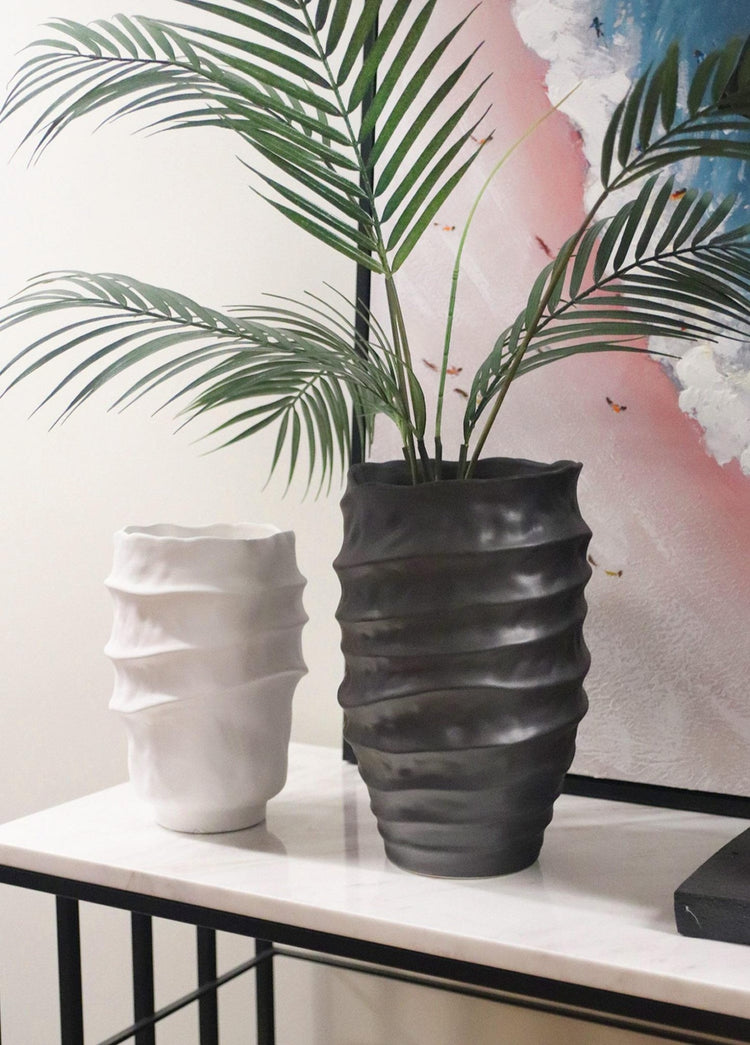 Licia Ceramic Vase White 17x17x25 cm - Exporgin - Global Shopping Site