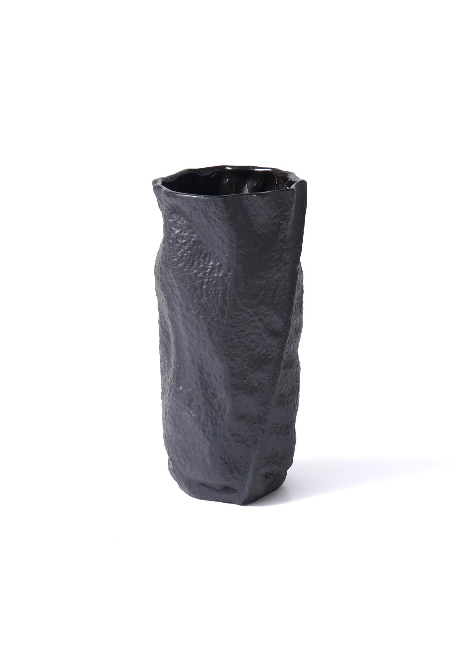 Licia Ceramic Vase Black 12x8x26 cm