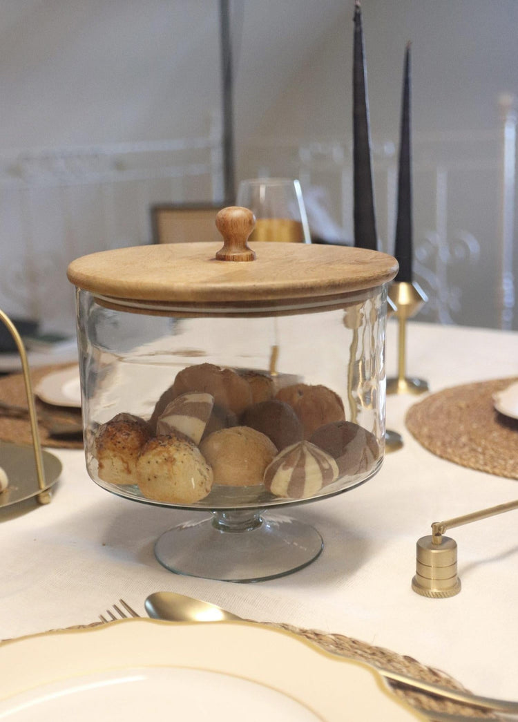 Madera Footed Cookie Jar 24x20x20 cm - Exporgin - Global Shopping Site