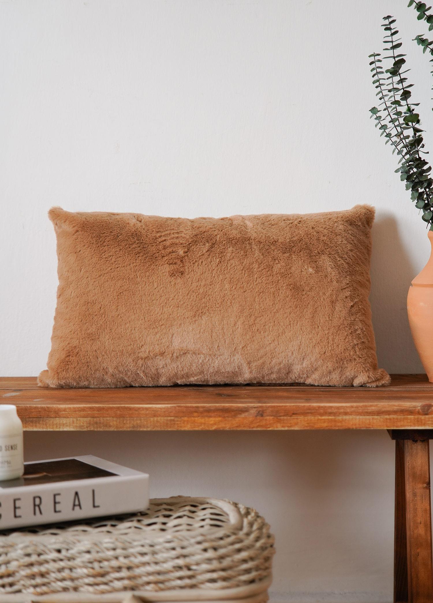 Plush Cushion Brown 37x55 cm