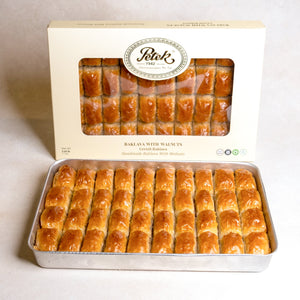 Petek 1942 Handmade Turkish Baklava with Walnuts 1200g (42.32 oz) - Exporgin | Global Shopping Site