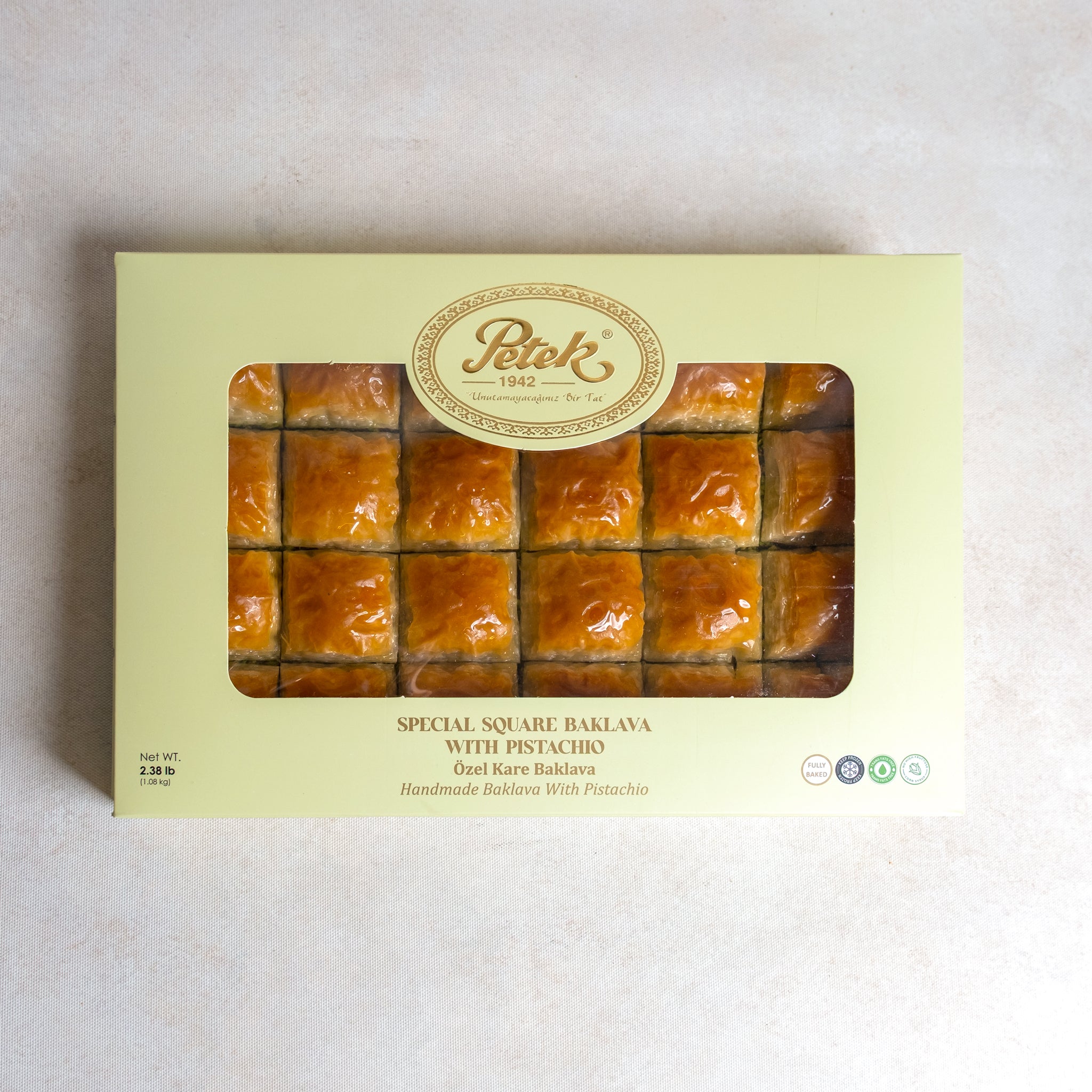 Petek 1942 Special Square Baklava with Pistachios 1100g (38.80 oz) - Exporgin | Global Shopping Site