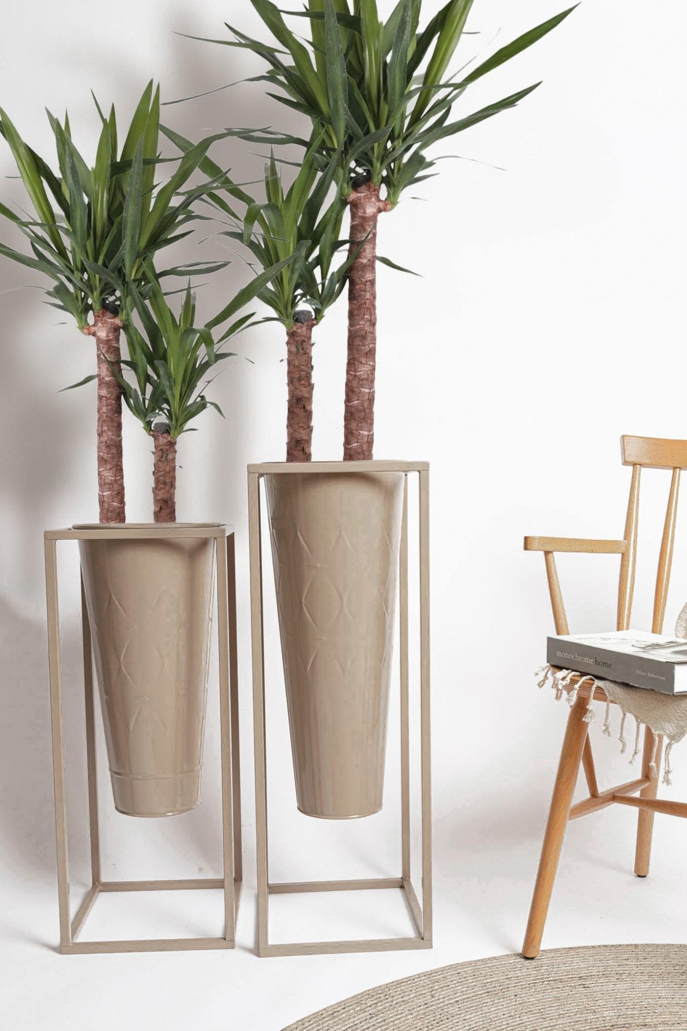 Prism Vase & Flowerpot Caramel 70x30x30 cm - Exporgin - Global Shopping Site