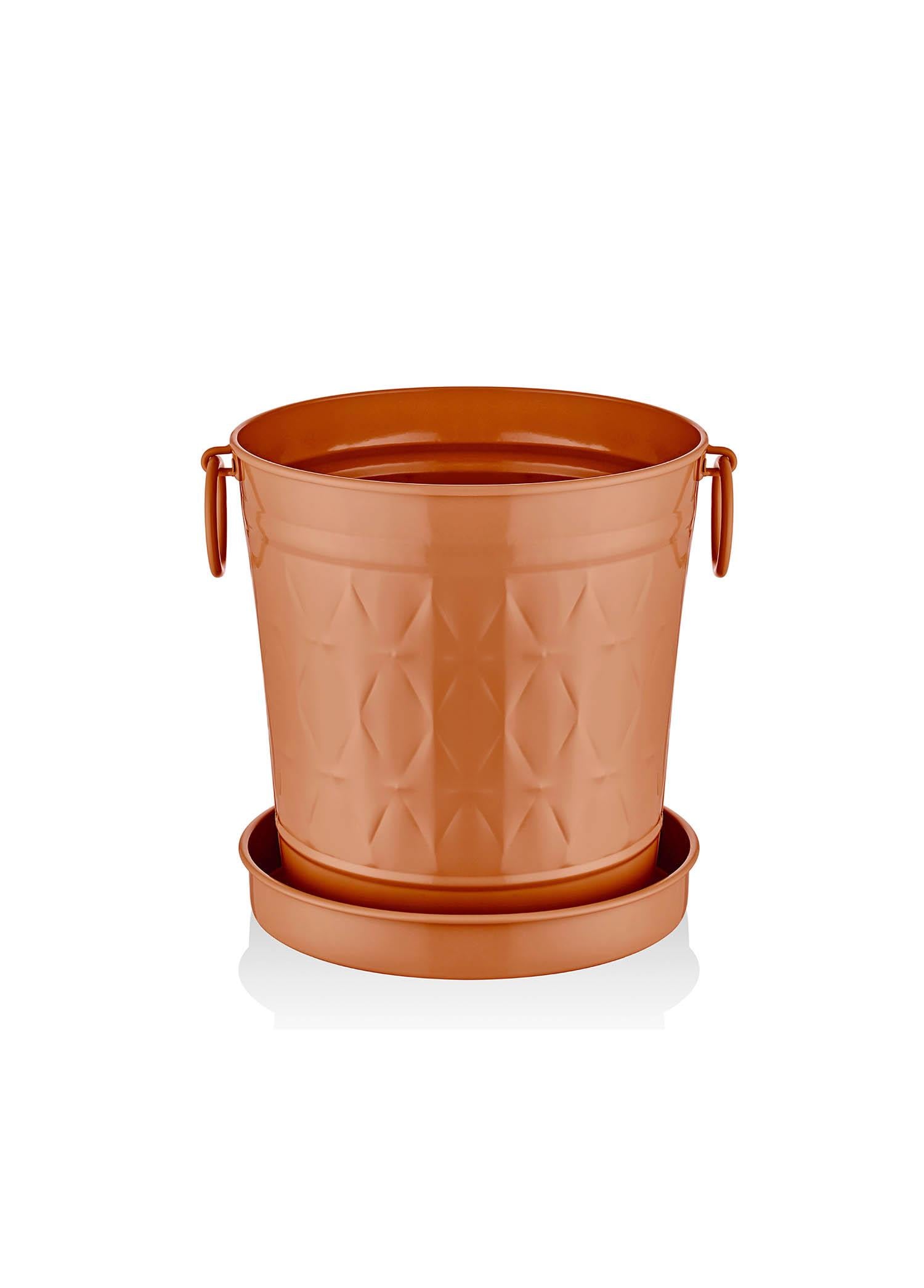 Prism Flowerpot Terracotta 33x25x33 cm