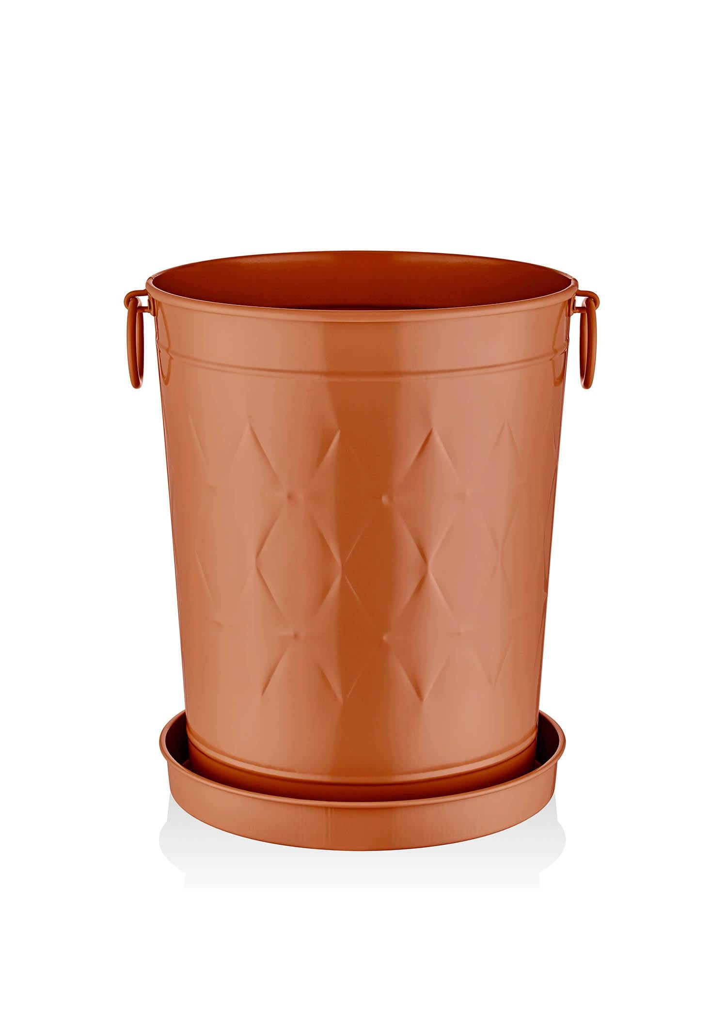 Prism Flowerpot Terracotta 37x31x46 cm