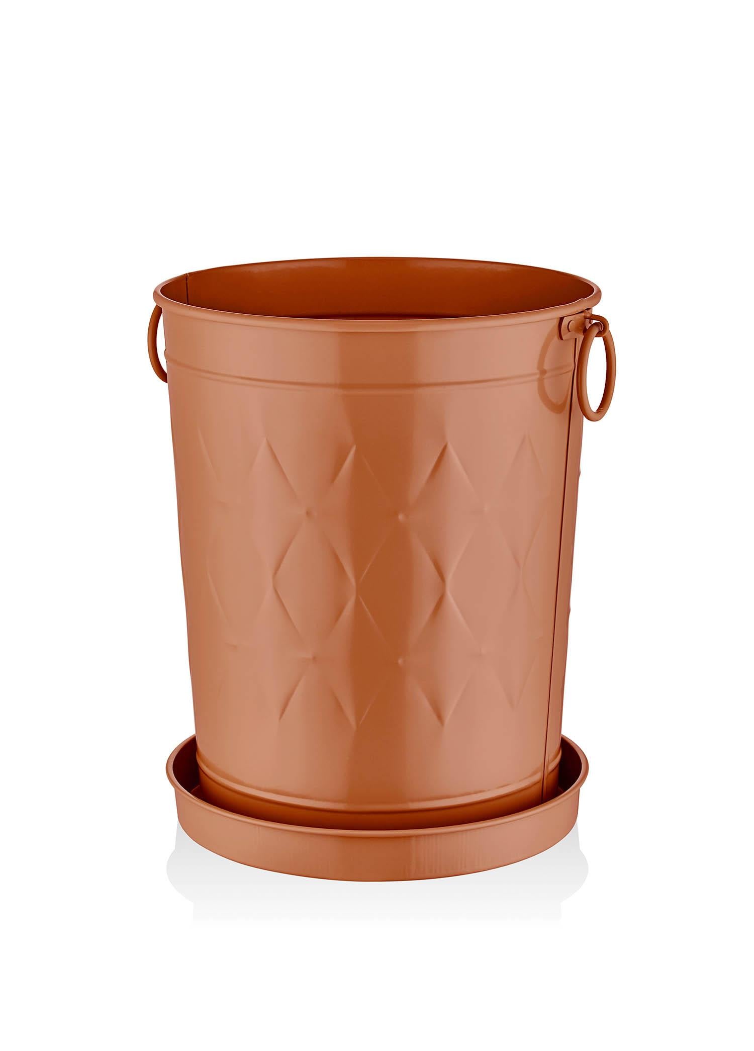 Prism Flowerpot Terracotta 37x31x46 cm