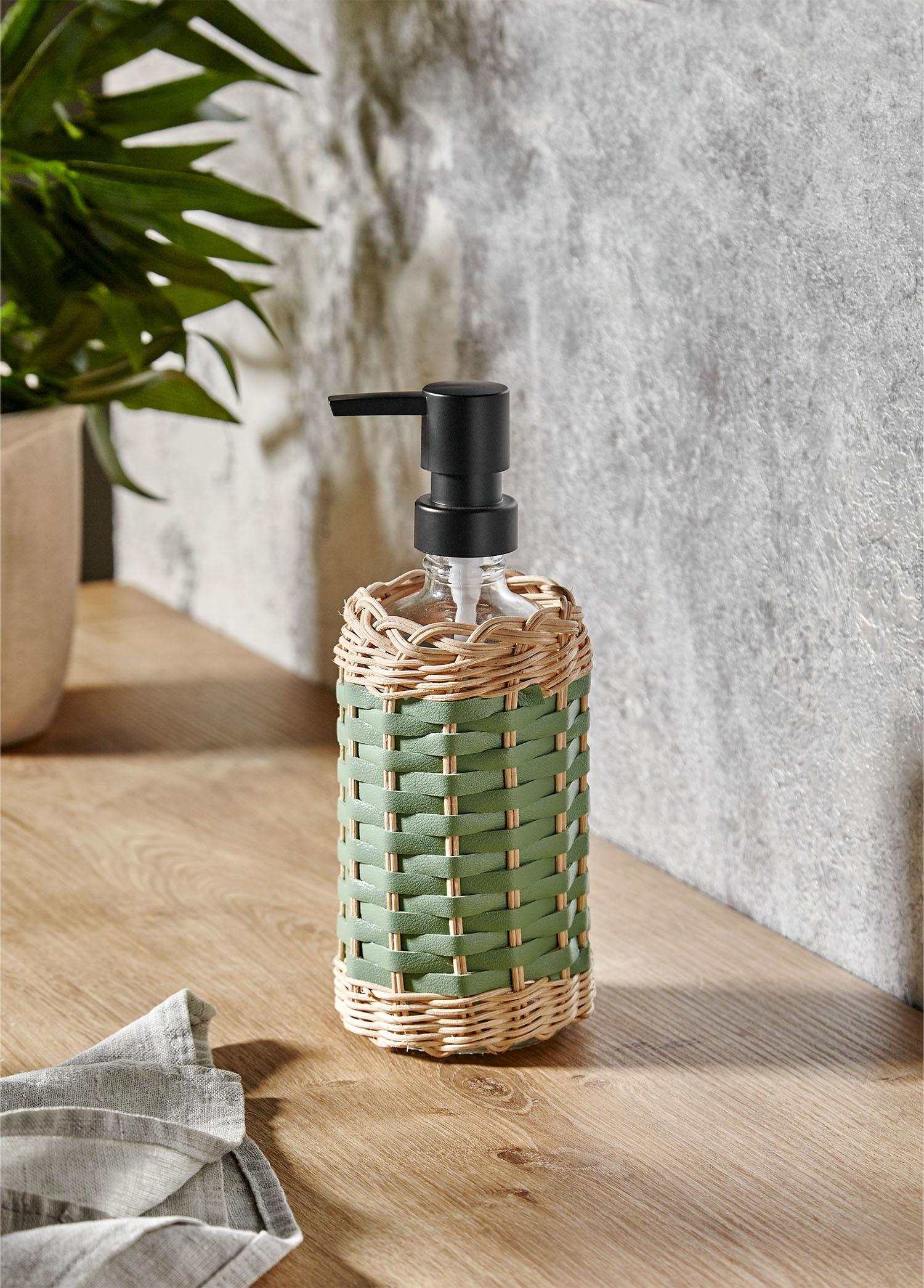 Rattan Liquid Soap Dispenser Green 483 ml