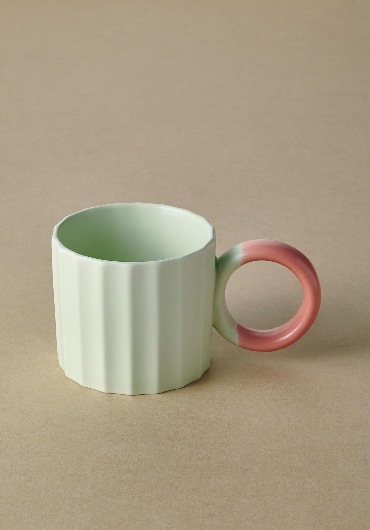 Runden Porcelain Mug Green 250 ml