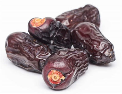 Safavi Double Dates  Soft, Black Medina Dates 500 g (17.64 oz)