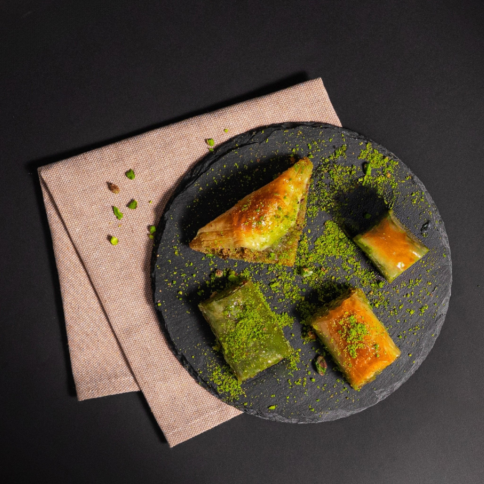 Şayan Yıldız Mixed Baklava 1500g (52.91 oz) - Exporgin | Global Shopping Site