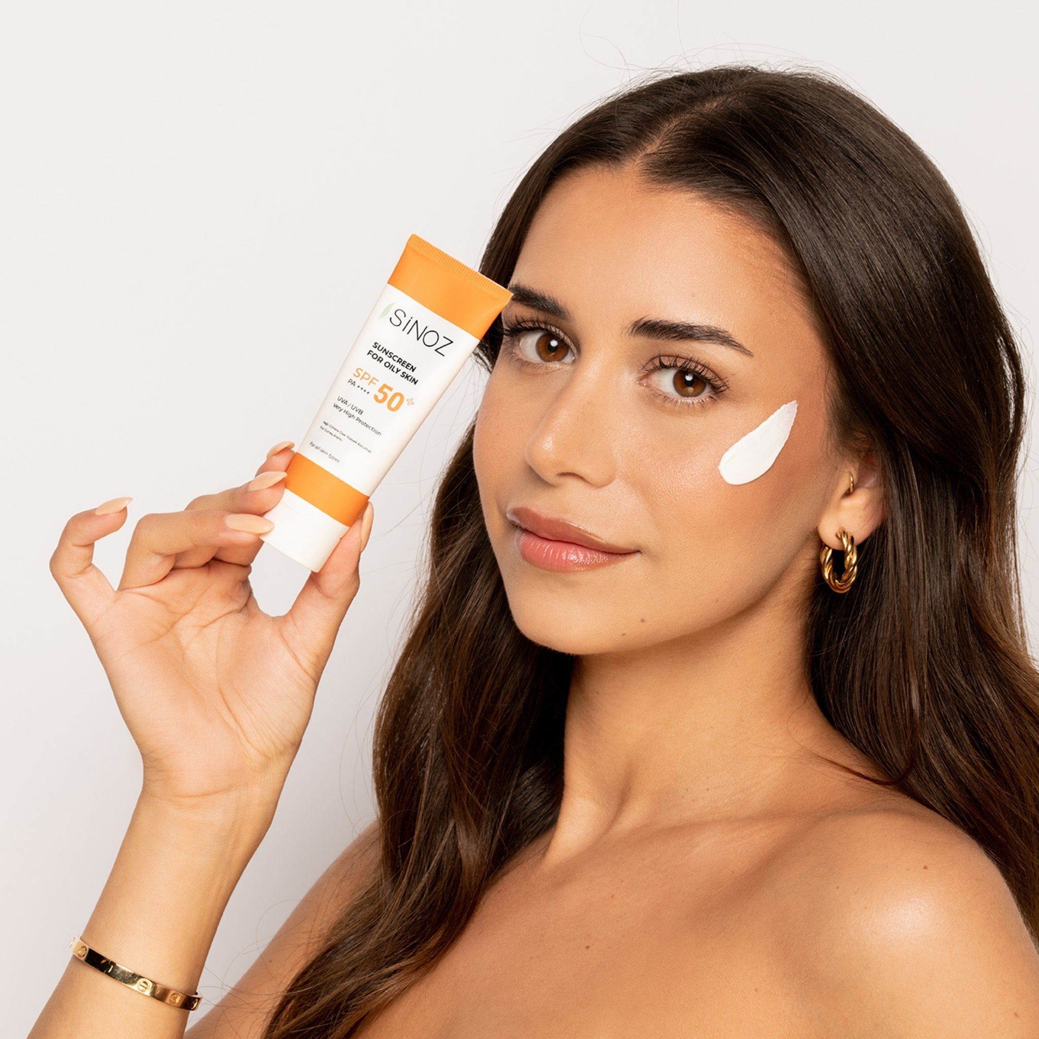 Sinoz Sunscreen for Oily Skin SPF 50+ – Lightweight and Protective - Exporgin - Global Shopping Site