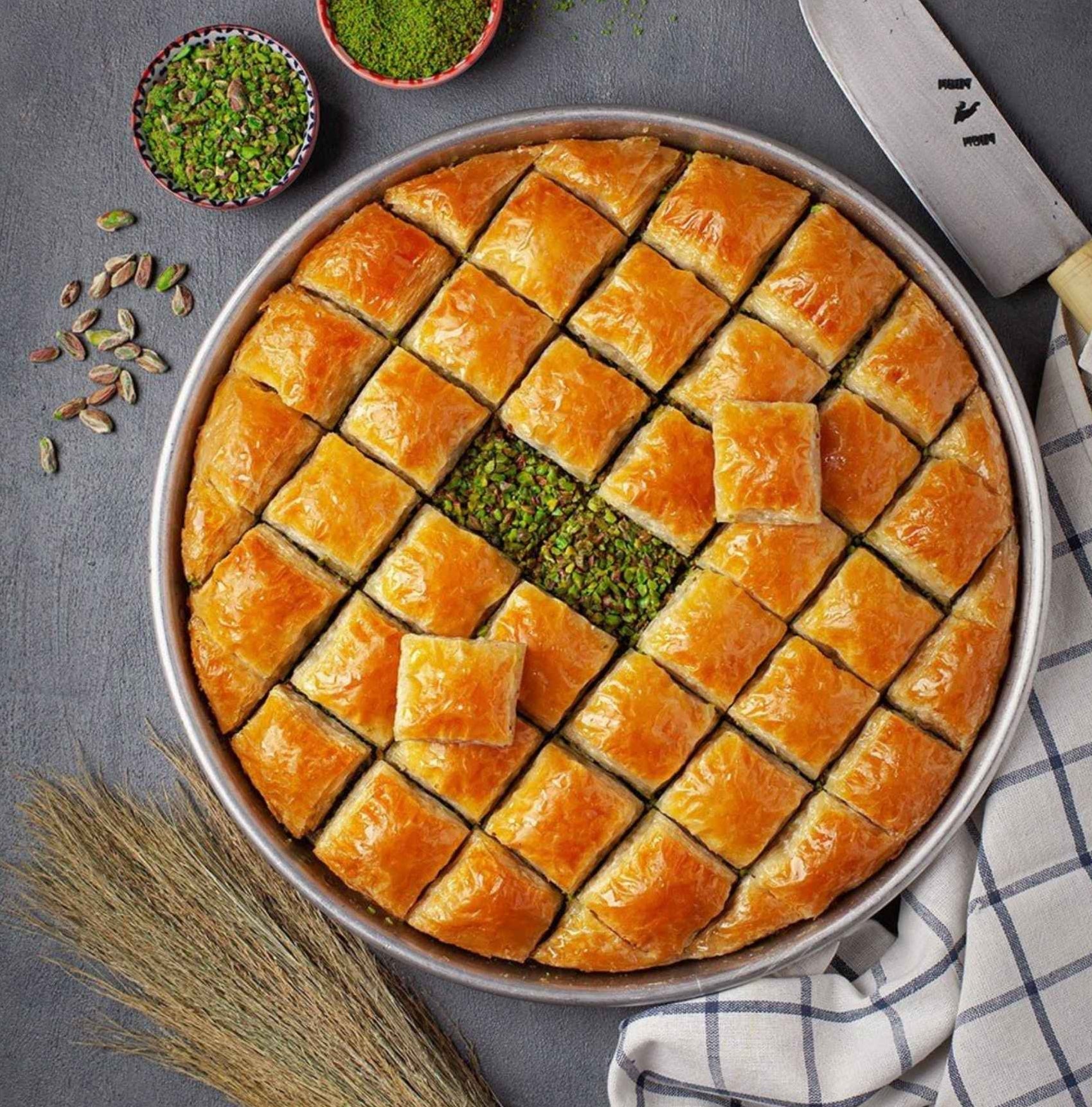 Special Square Baklava with Gaziantep Peanuts & Clarified Butter – Authentic Turkish Dessert - Exporgin - Global Shopping Site