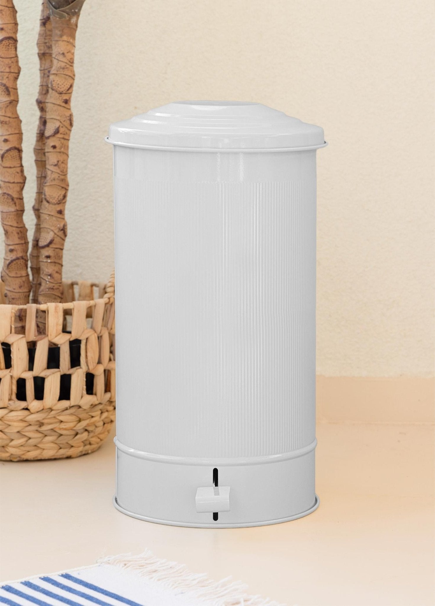 Stripe Kitchen Trash Can White 24 Lt - Exporgin | Türkiye Comes to You