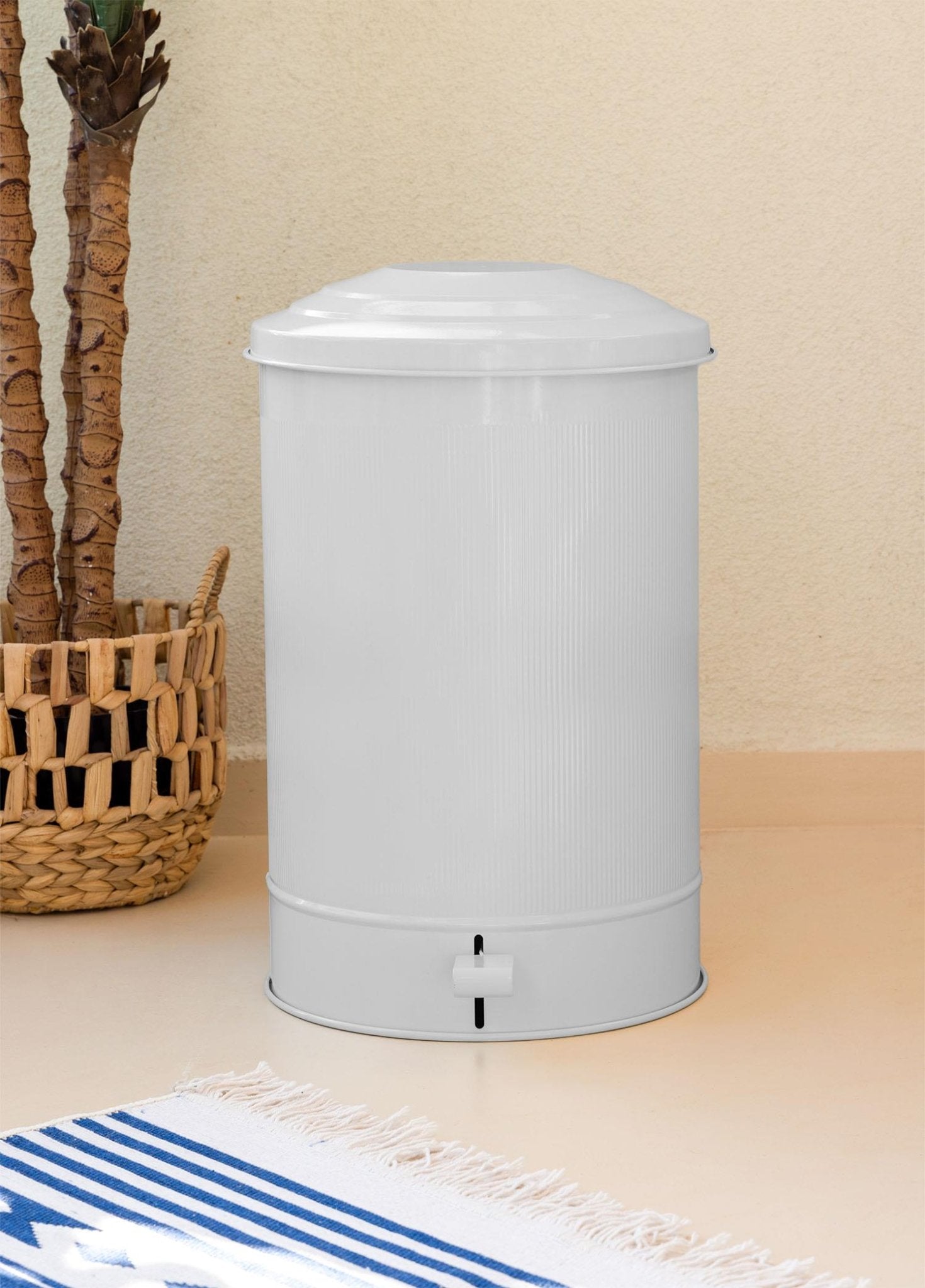 Stripe Kitchen Trash Can White 37 Lt - Exporgin | Türkiye Comes to You