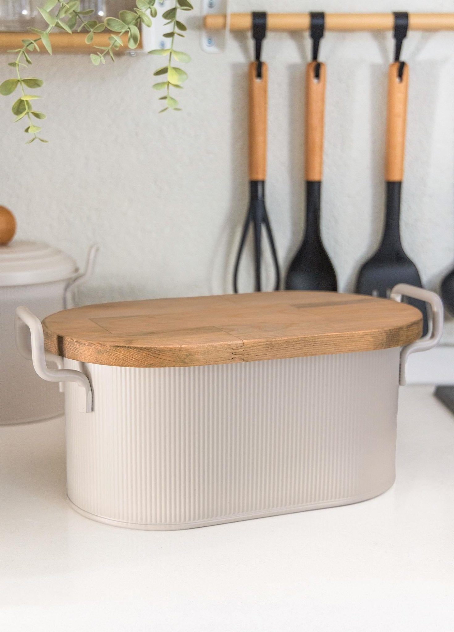 Stripe Wooden Lid Bread Storage Box Beige 40x22x18 cm - Exporgin | Türkiye Comes to You