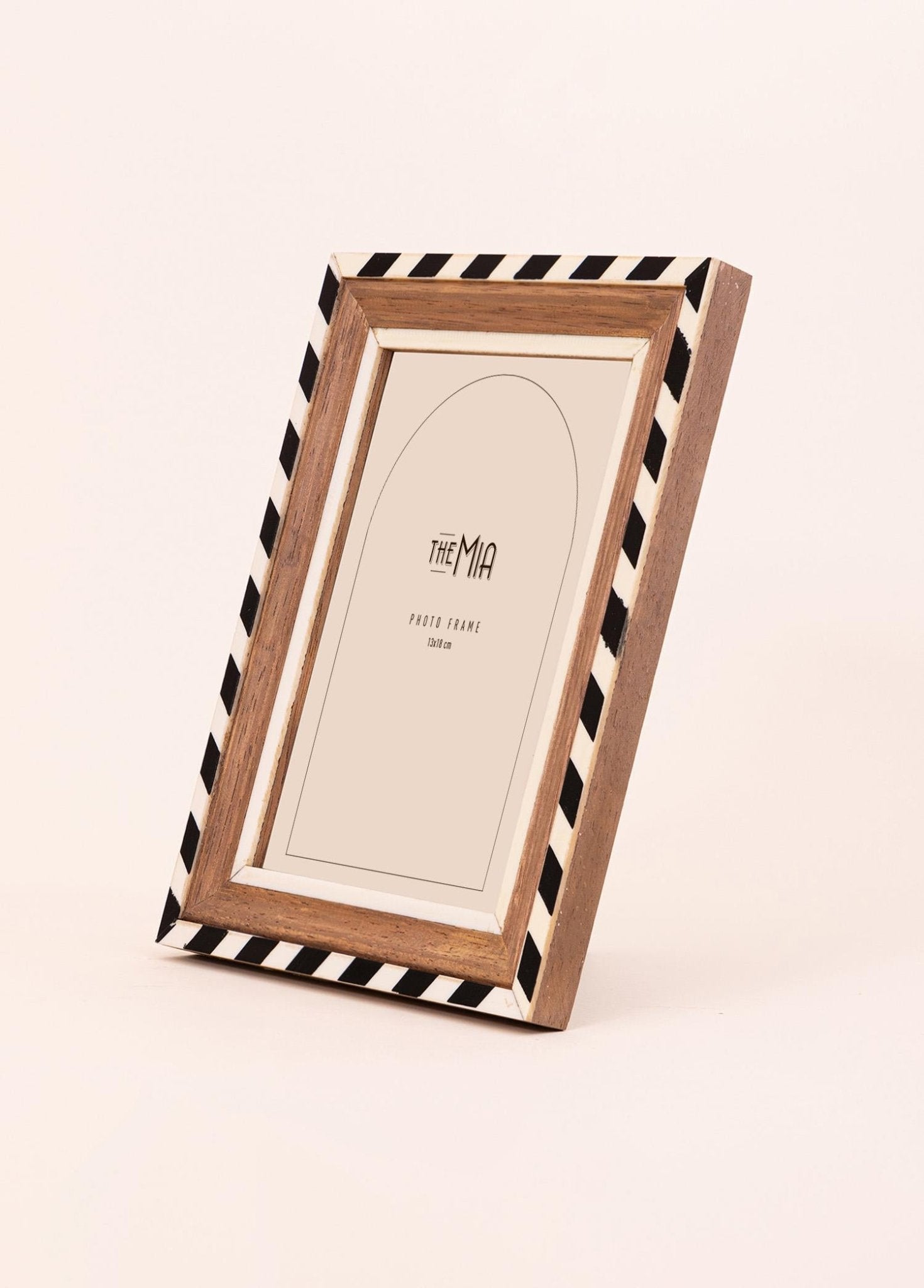 Striped Photo Frame 18x23 cm - Exporgin | Türkiye Comes to You