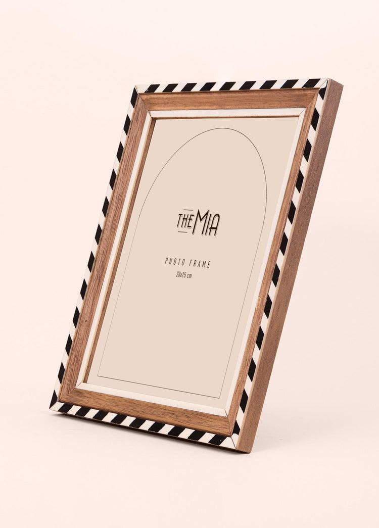 Striped Photo Frame 25x30 cm - Exporgin | Türkiye Comes to You