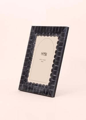 Wavy Photo Frame Black 18x23 cm - Exporgin | Türkiye Comes to You