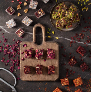 Wick Gurme Mixed Turkish Delight – Pomegranate Pistachio Assortment with Rose, Safflower, Grape, and Nut Varieties - 600g (21,16 oz) - Exporgin | Türkiye Comes to You